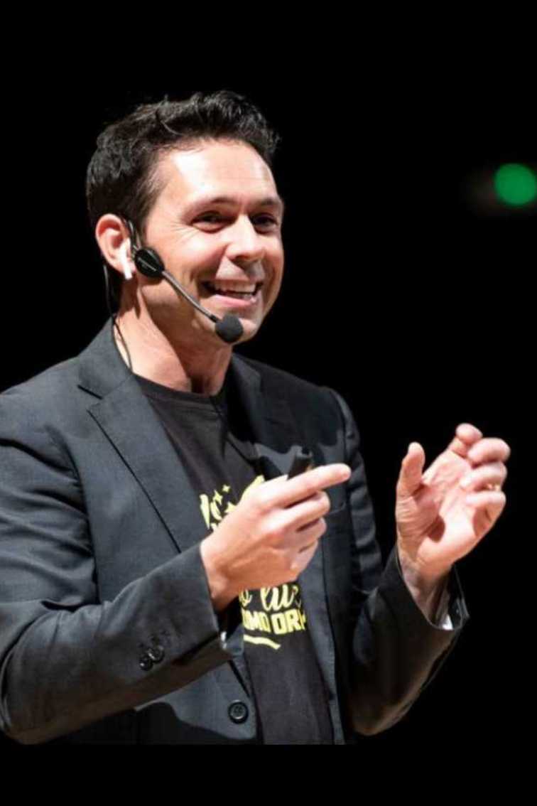 Fabián Villena - Instituto de Actitudes Positiva